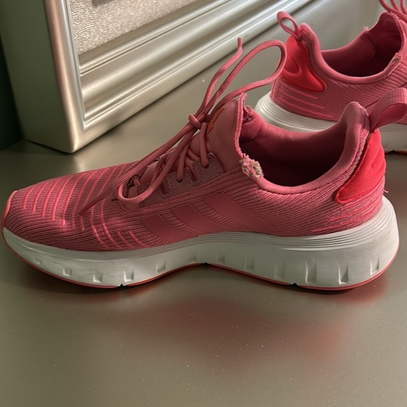 Adidas, hot pink and orange sneakers - Picture 6 of 10